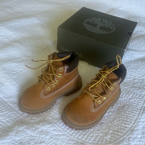 Timberland 6 inch Waterproof boots toddler 7 kids $85 with box shoes - Picture 1 of 8